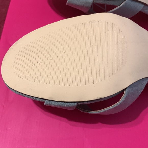 Pretty Shoedazzle Dress Sandals Teddy - Picture 6 of 16